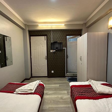 8848 Hostel Katmandu Zewnętrze zdjęcie